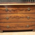827 1132 CHEST OF DRAWERS